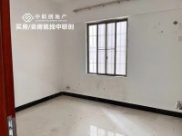 地段靚，出入方便，樓層靚，理想的四房 加州陽光