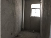 旗嶺豪庭電梯中層四房，雙套間，光線足，戶 旗嶺豪庭