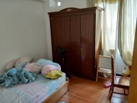 市中心地段，步梯中樓層，周邊配套設(shè)施齊全 華隆豪宅