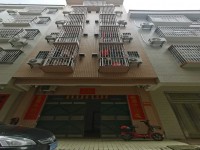 東湖私宅350元/月25㎡1室1廳1衛(wèi)1 東湖私宅