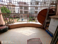 步梯低層，四周環(huán)境舒適 葵園居