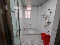 卓信新城麗景軒大三房，臨近市場，出入方便 卓信新城