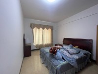 3室2廳2衛(wèi)1陽臺128㎡,闊綽客廳,超 龍灣雅苑