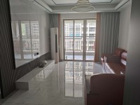 興華中心精裝房配套齊全月租1800元 興華中心