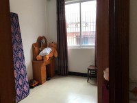 玫瑰園，交通方便 玫瑰園