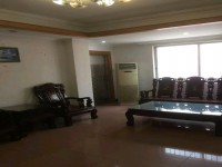 東興花園三房?jī)蓮d，家具電器齊全，拎包入住 東興花園