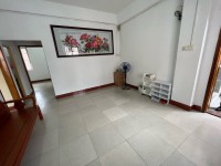 東興花園2室1廳1衛(wèi)1陽臺950元/月， 東興花園
