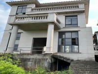 東湖獨(dú)棟別墅，南向，雙層地下室，僅售26 湖灣世家