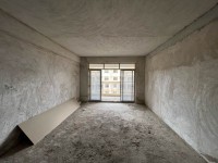 鉑金灣復(fù)式5房3廳4衛(wèi)，戶型方正實用 中興名志鉑金灣