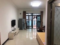 一房一廳公寓、出則繁華、入則寧靜 東湖天下