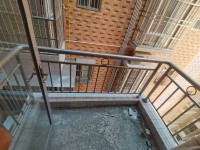 市中心花園小區(qū)電梯北向三房隨時看房 卓信新城