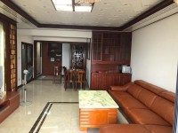 東湖天下湖景3房出租，家電齊全，拎包入住 東湖天下