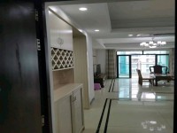 東湖天下大三房出租，戶型方正，樓下有花園 東湖天下