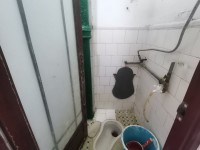 市中心步梯3樓2房，近市場近學(xué)校，17. 都市花苑