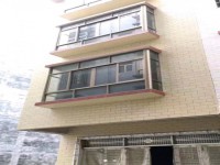 市中心,安靜小區(qū),5室2廳5衛(wèi)2陽臺(tái)毛坯 東湖私宅