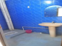 市中心步梯低層兩房一廳 生活方便 高地家園