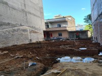 東湖私宅占地7.8X9.5，前后6米路， 東湖私宅