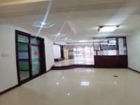 城南市場旁，花園小區(qū)，出入方便，四房雙套 卓信新城
