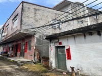 生活便利，2室1廳1衛(wèi)1陽臺(tái)550元/月 朝陽路私宅