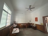 城南私宅 有出讓金 占地8X9三面見光  城南私宅