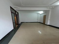 東苑小區(qū)步梯中層三房，家私電器齊全，有摩 東苑小區(qū)