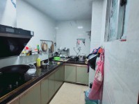 城北3室1廳，裝修新凈，拎包入住，采光空 高地家園