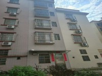 9成新，僅須95.8萬 河西私宅