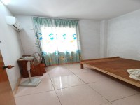 東興花園步梯低層兩房出售 東興花園