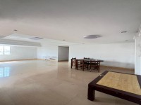 市中心,安靜小區(qū),3室2廳2衛(wèi)1陽臺普通 華隆苑
