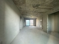 國鼎中央公園南北超好的地段，住家舒適 國鼎中央公園