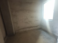 市中心毛坯3房，帶大陽臺(tái) 都市明珠