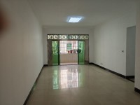 天?；▓@4房2廳，南向，步梯低層，望花園 天福花園