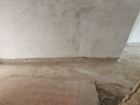 新暉雅苑交通便利普通3室2廳3衛(wèi)2陽臺(tái)盡 新暉雅苑