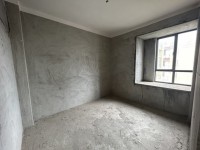 春江花園，南向3房，四合院戶型。 春江花園