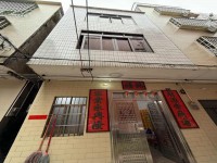 城北市場附近，共3層，出入方便 城北私宅